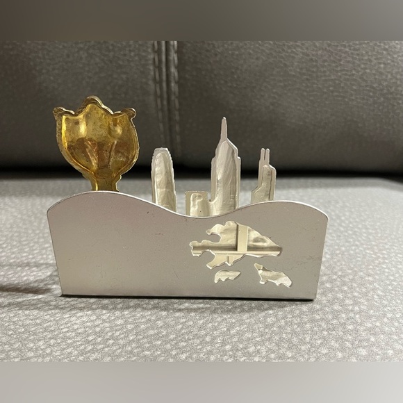 Card holder - Picture 2 of 7